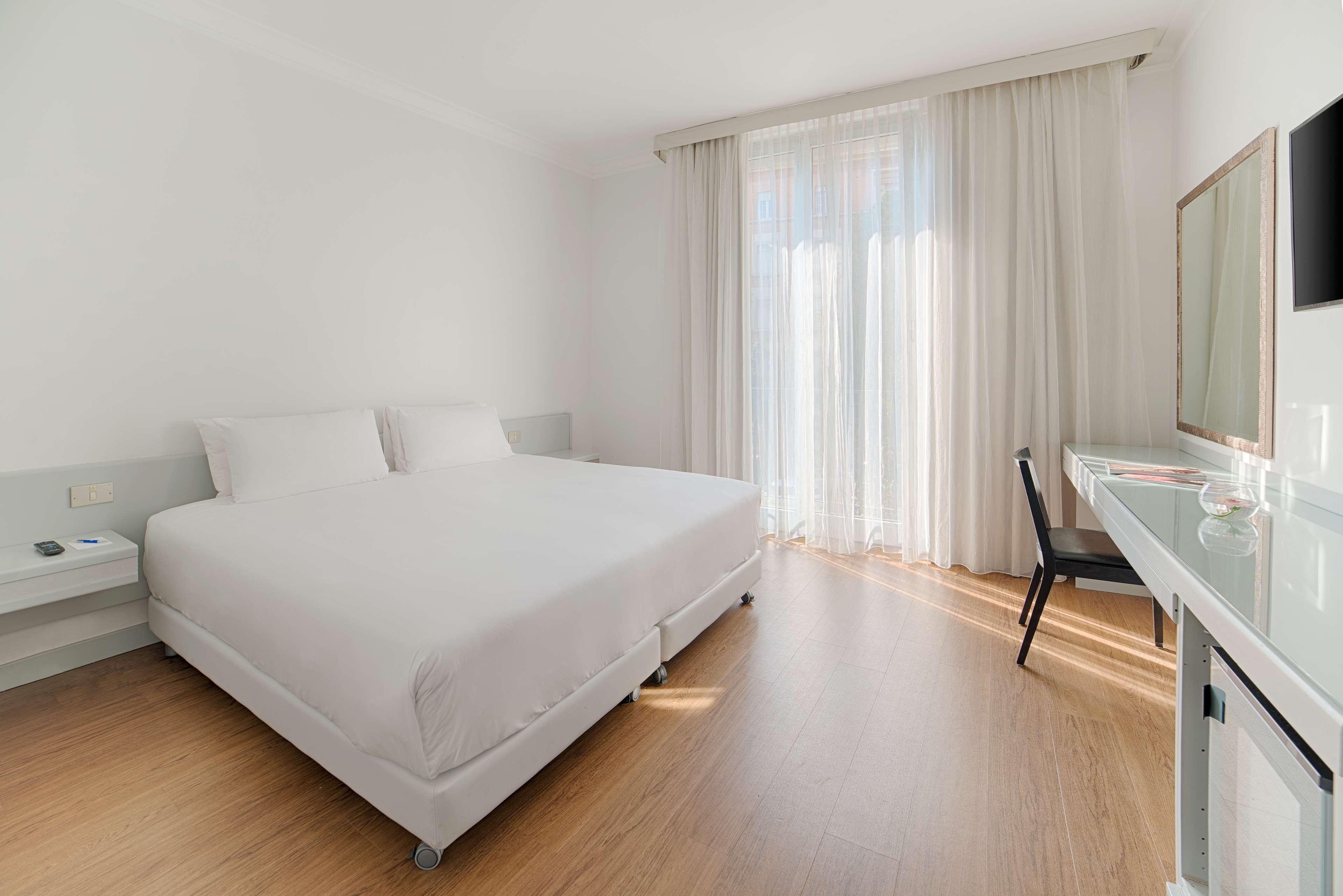 Nh Pisa Hotel Buitenkant foto